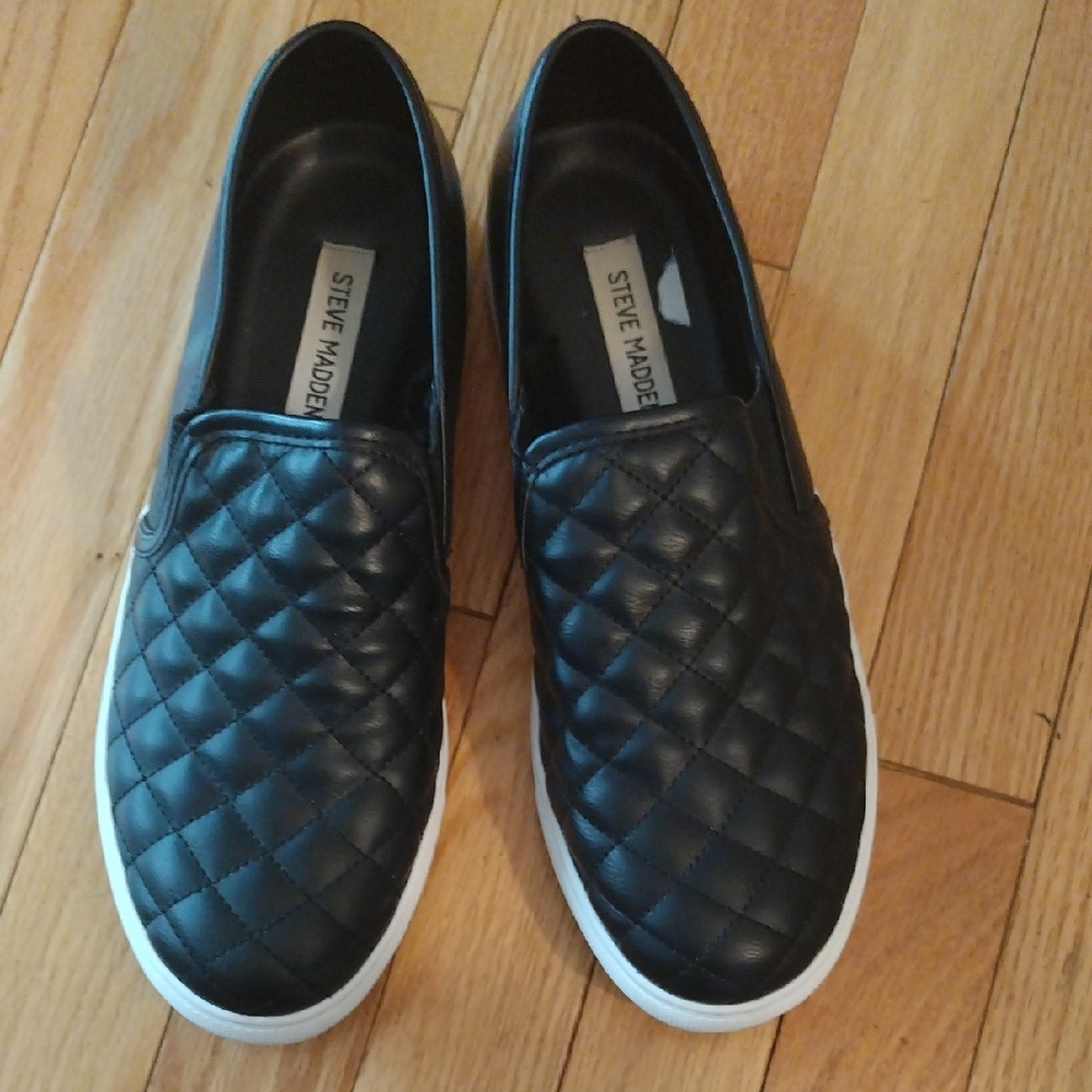 Steve Madden Black Leather Quilted Slip-On Sneakers